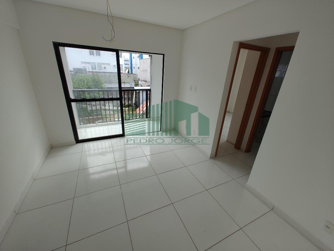 Apartamento à venda com 2 quartos, 50m² - Foto 1