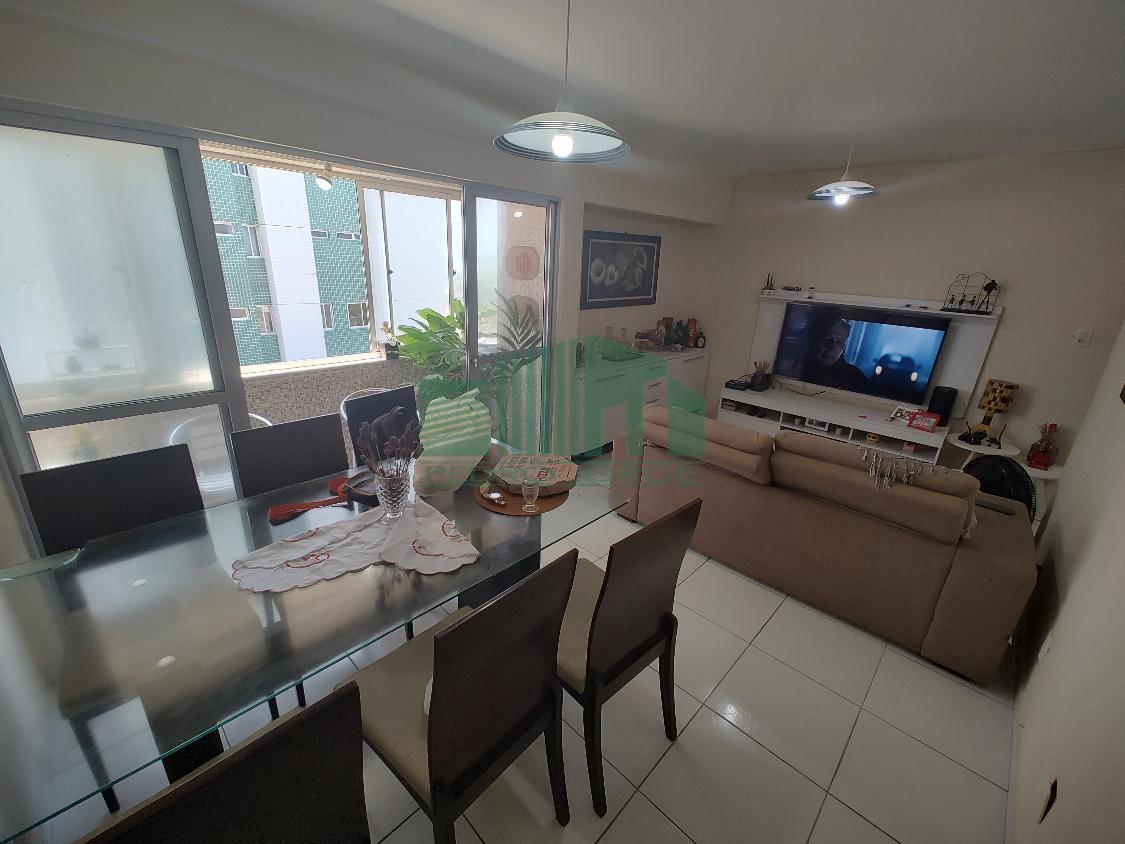 Apartamento à venda com 3 quartos, 77m² - Foto 4