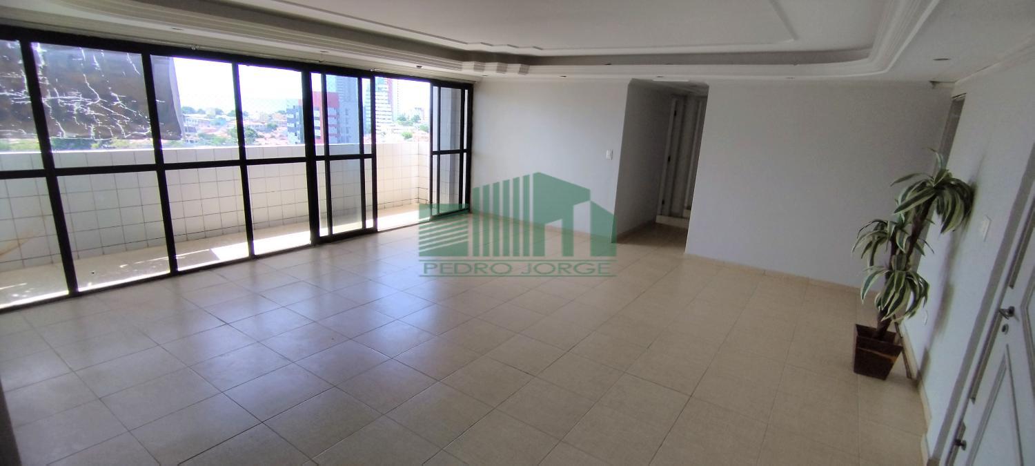 Apartamento à venda com 3 quartos, 135m² - Foto 5