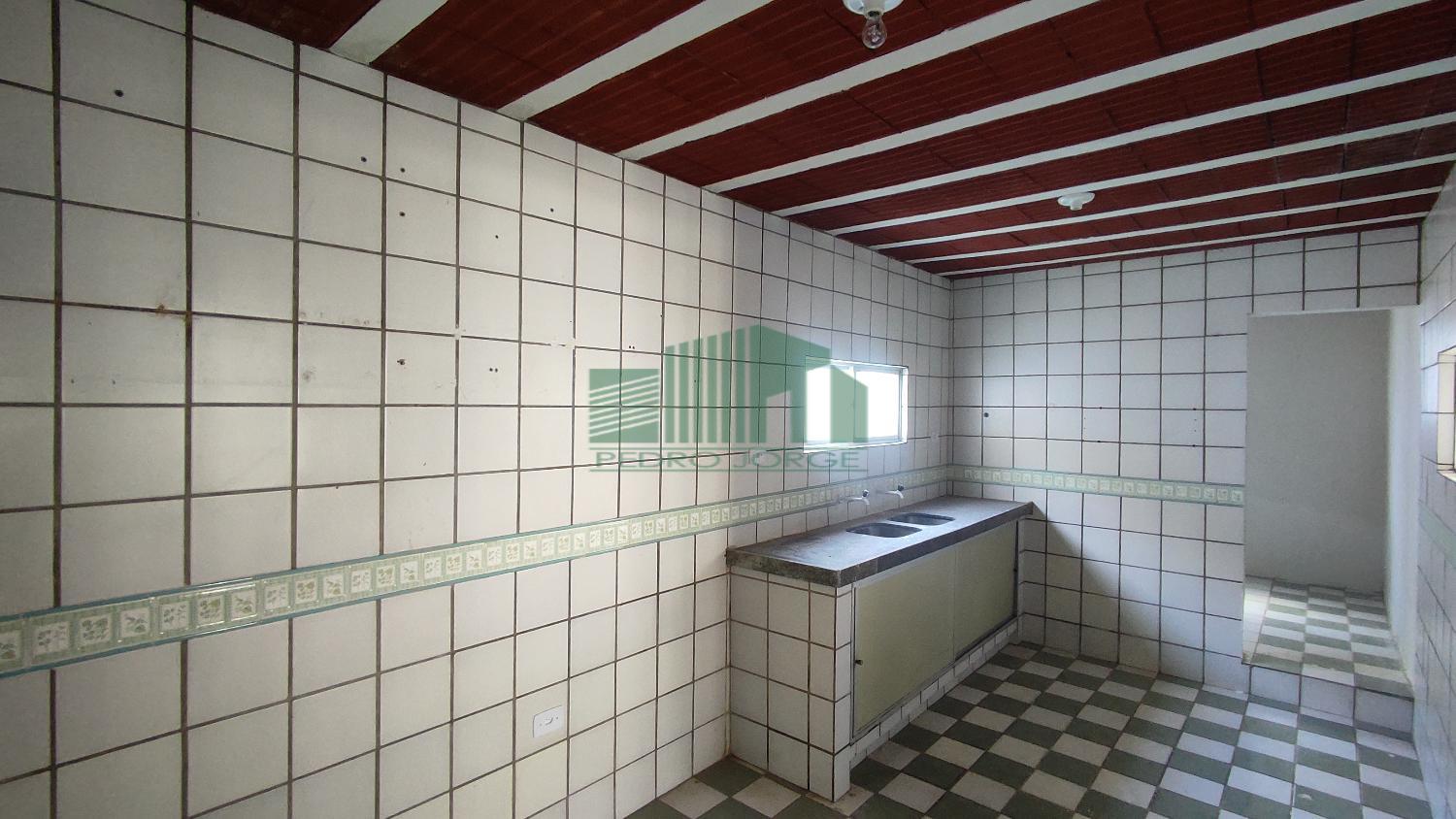 Casa à venda e aluguel com 3 quartos, 200m² - Foto 16