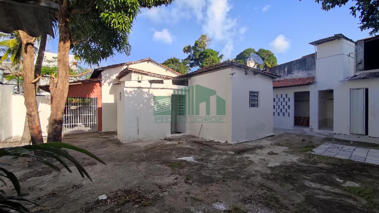 Casa à venda e aluguel com 3 quartos, 200m² - Foto 19