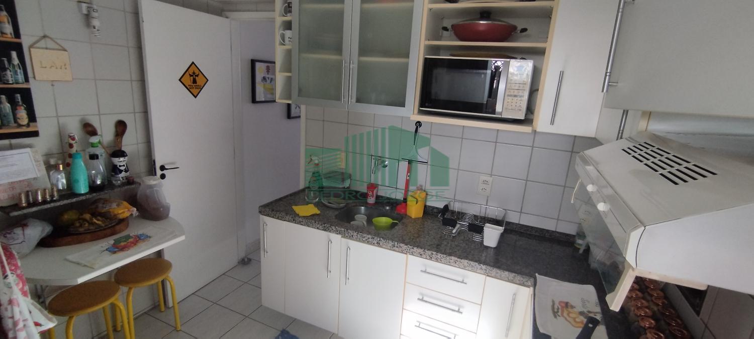 Apartamento à venda com 3 quartos, 89m² - Foto 19