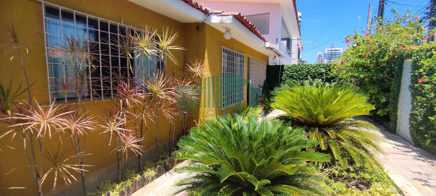 Casa à venda com 4 quartos, 300m² - Foto 5