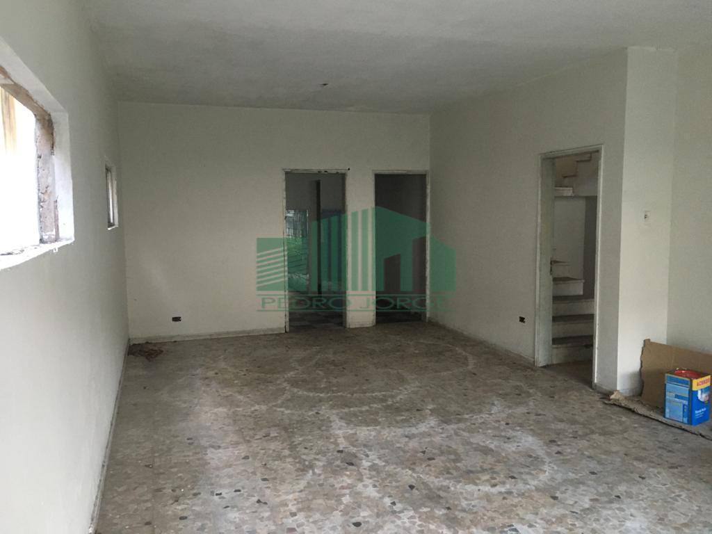 Casa à venda e aluguel com 5 quartos, 360m² - Foto 4