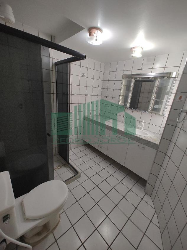 Apartamento à venda com 4 quartos, 211m² - Foto 12