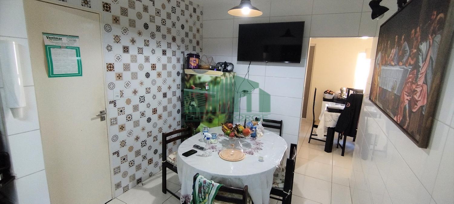 Casa à venda com 4 quartos, 200m² - Foto 20