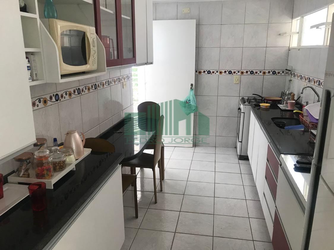 Casa à venda com 3 quartos, 185m² - Foto 19