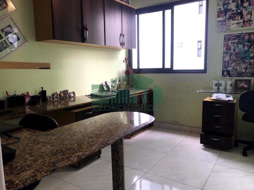 Apartamento à venda com 4 quartos, 130m² - Foto 15