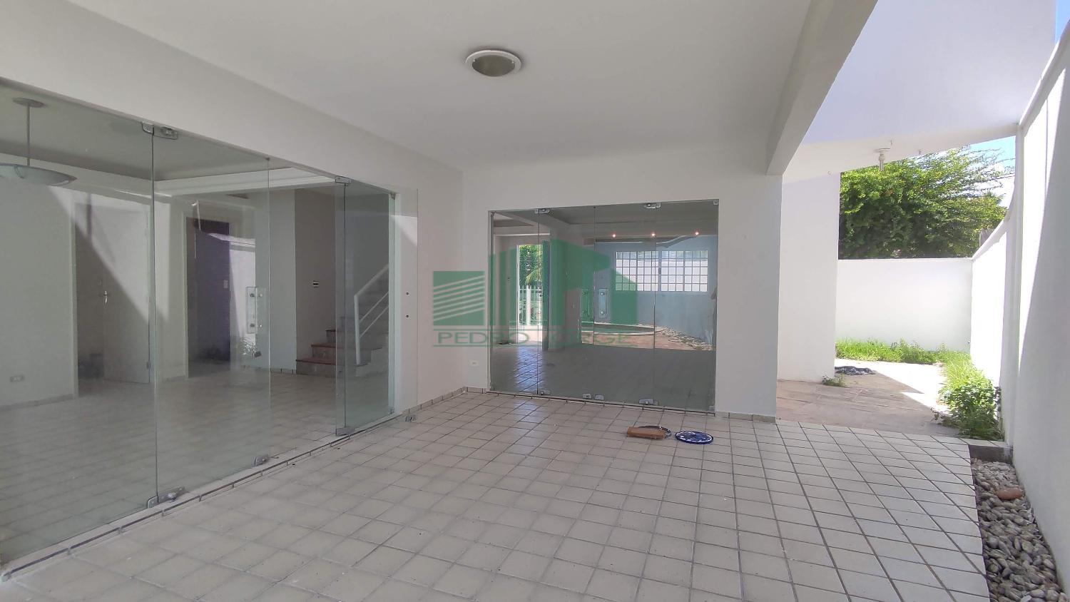 Casa à venda com 4 quartos, 398m² - Foto 3