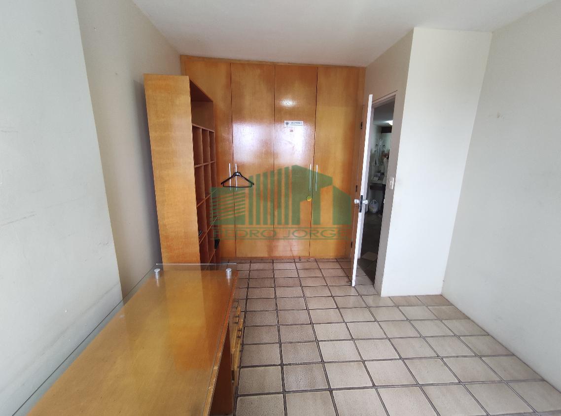 Apartamento à venda com 3 quartos, 192m² - Foto 14