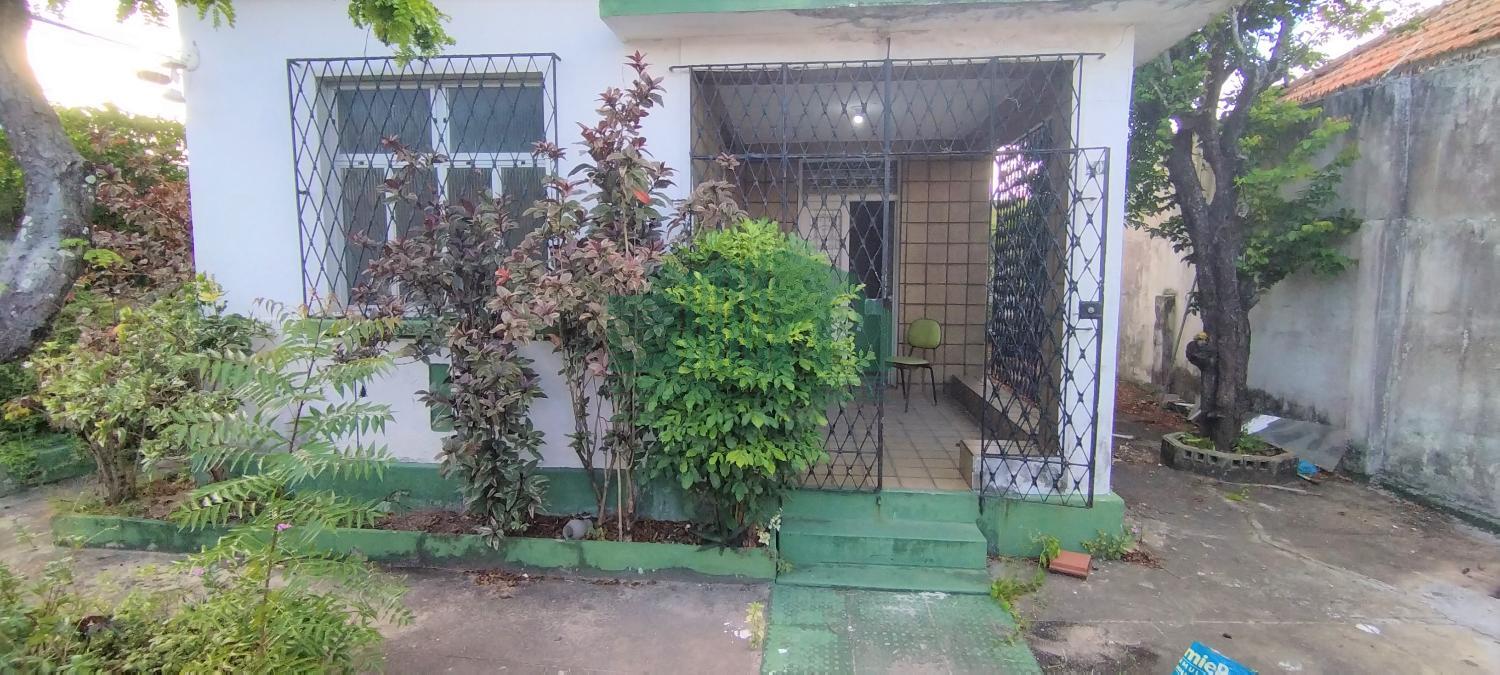 Casa à venda e aluguel com 4 quartos, 200m² - Foto 4