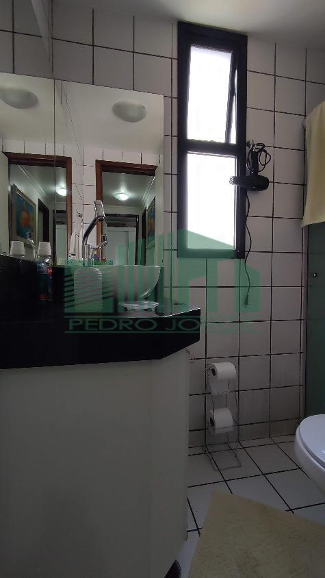 Apartamento à venda com 3 quartos, 96m² - Foto 16