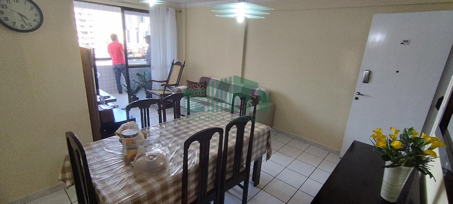 Apartamento à venda com 3 quartos, 70m² - Foto 4