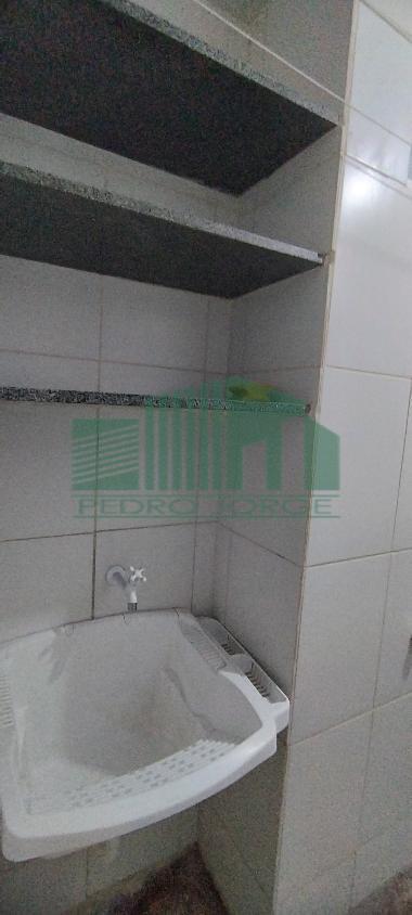 Apartamento à venda com 3 quartos, 96m² - Foto 11