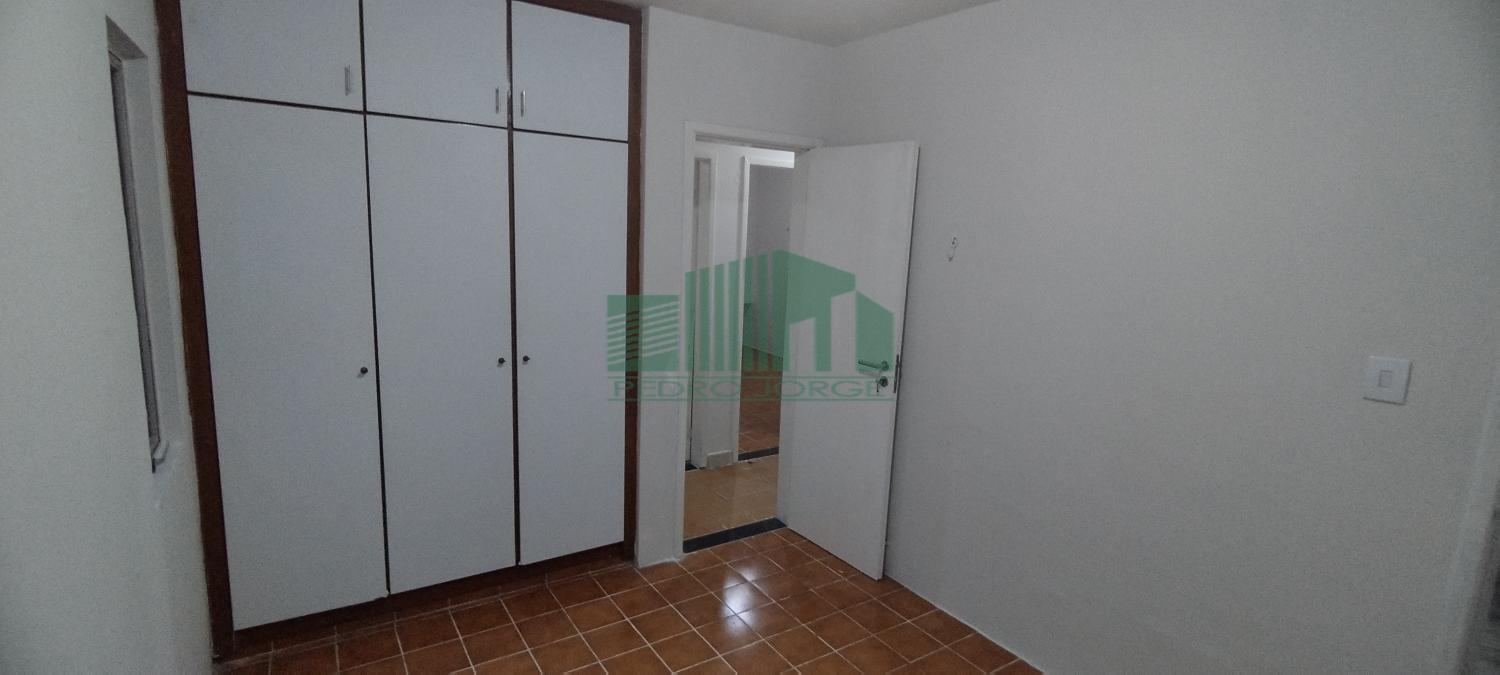 Apartamento à venda com 3 quartos, 96m² - Foto 4