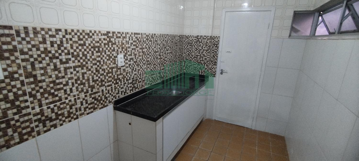 Apartamento à venda com 3 quartos, 96m² - Foto 8