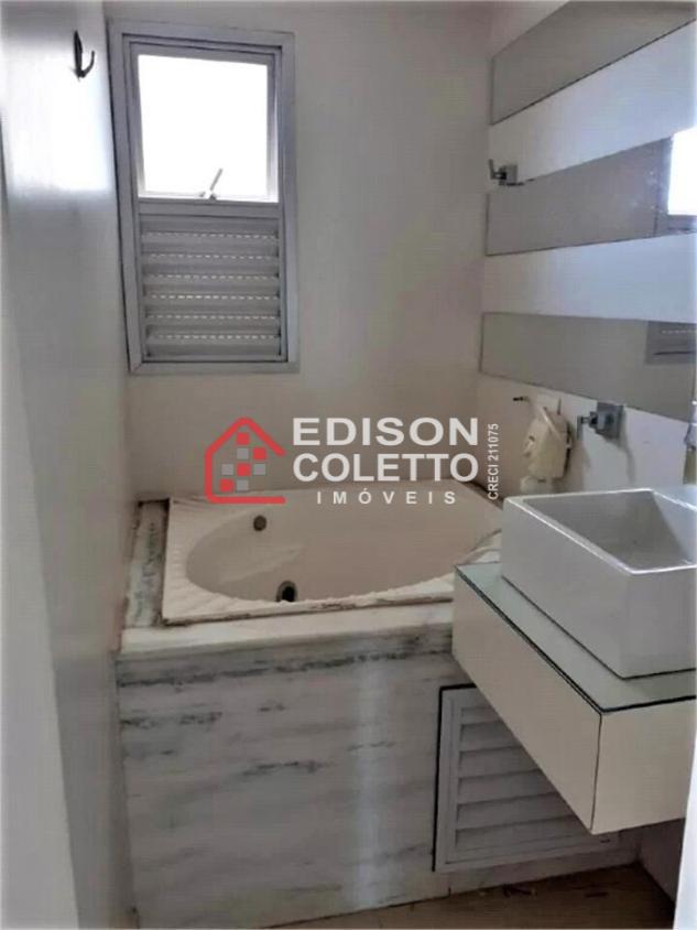 Apartamento à venda com 3 quartos, 76m² - Foto 13