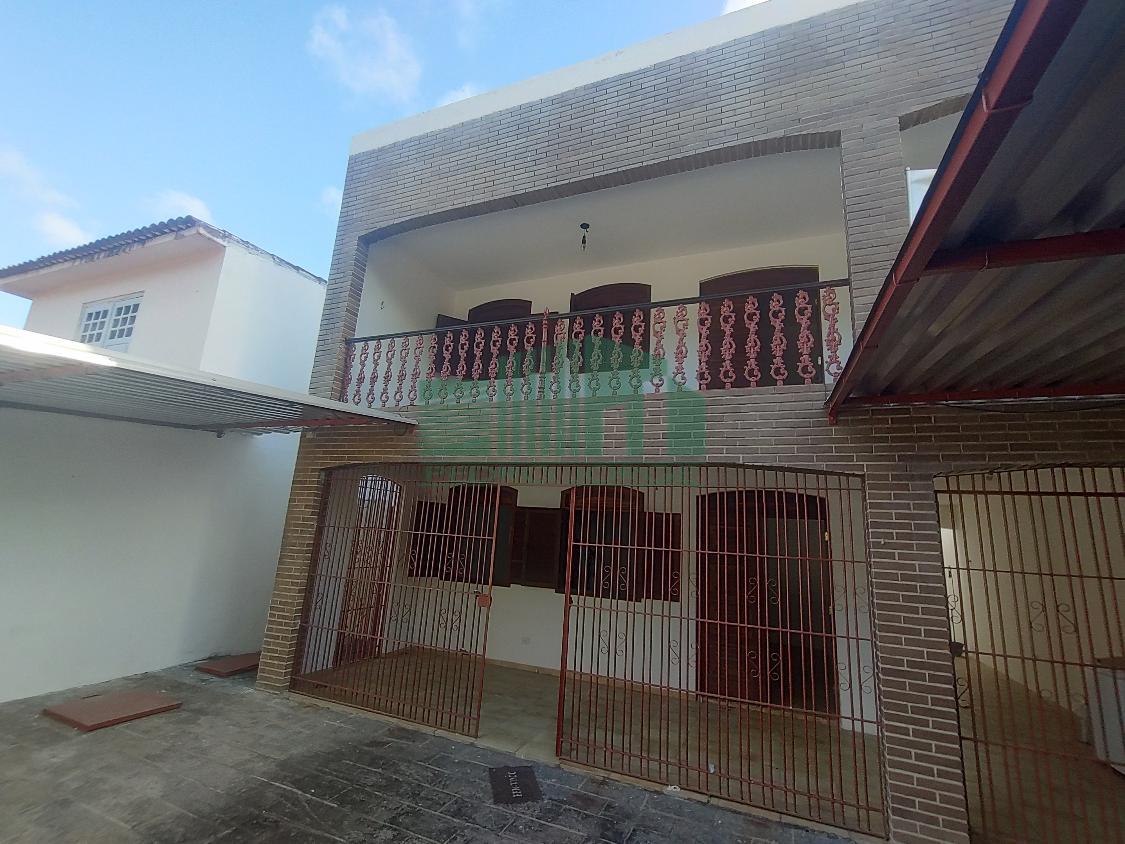 Casa à venda com 5 quartos, 400m² - Foto 3