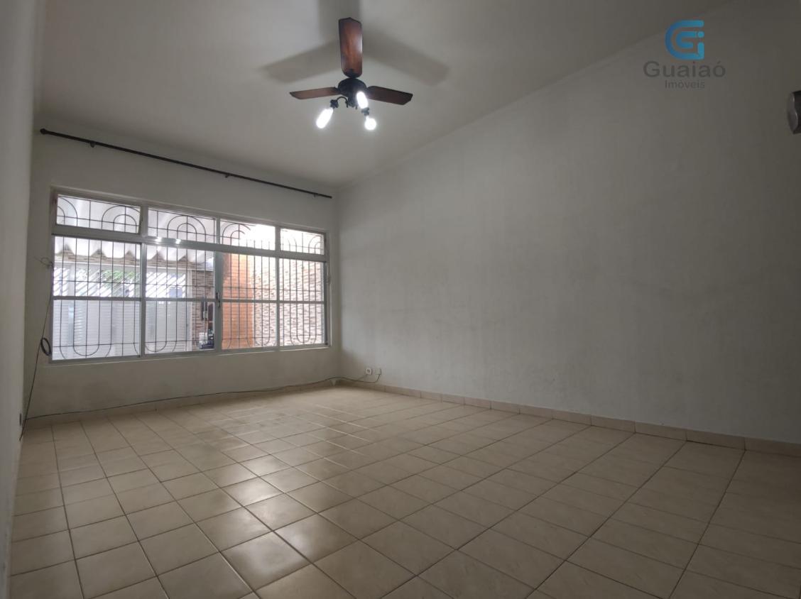 Casa à venda com 3 quartos, 200m² - Foto 5