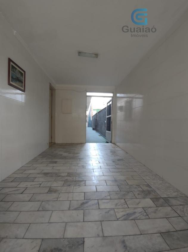 Casa à venda com 3 quartos, 200m² - Foto 16