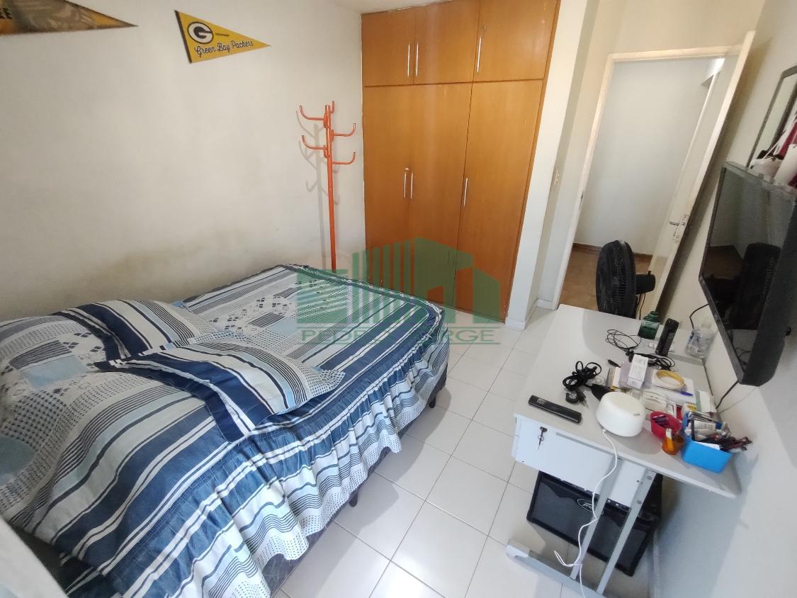 Apartamento à venda com 3 quartos, 298m² - Foto 9