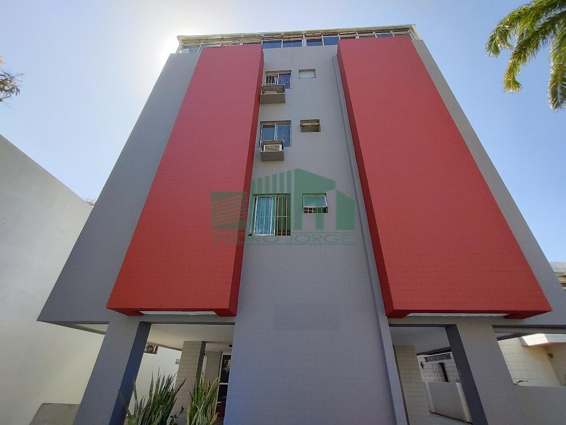 Apartamento à venda com 3 quartos, 298m² - Foto 1