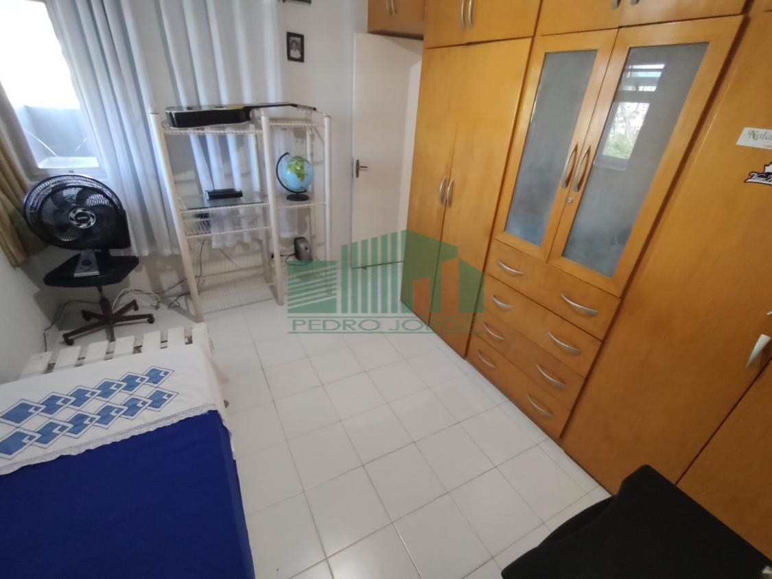 Apartamento à venda com 3 quartos, 298m² - Foto 7