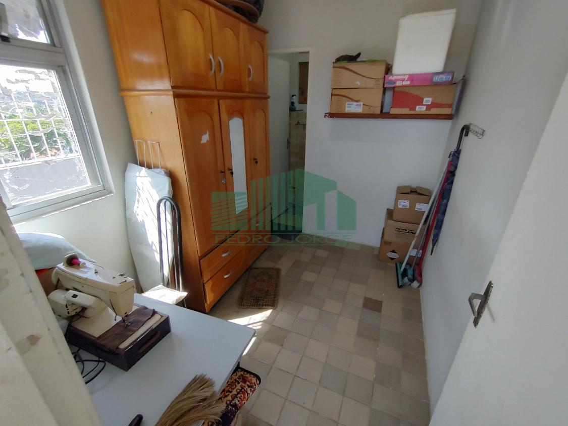 Apartamento à venda com 3 quartos, 298m² - Foto 14