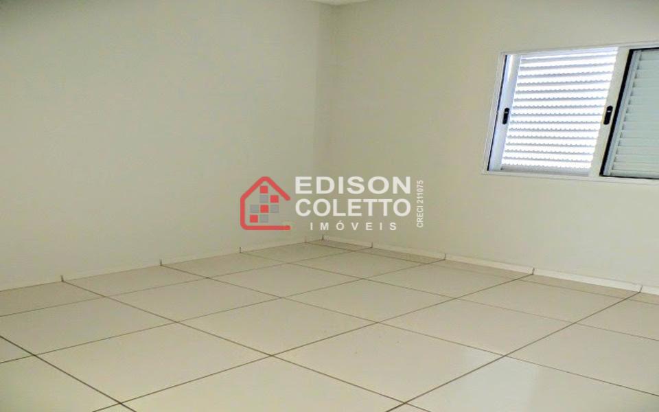 Apartamento à venda com 2 quartos, 70m² - Foto 9