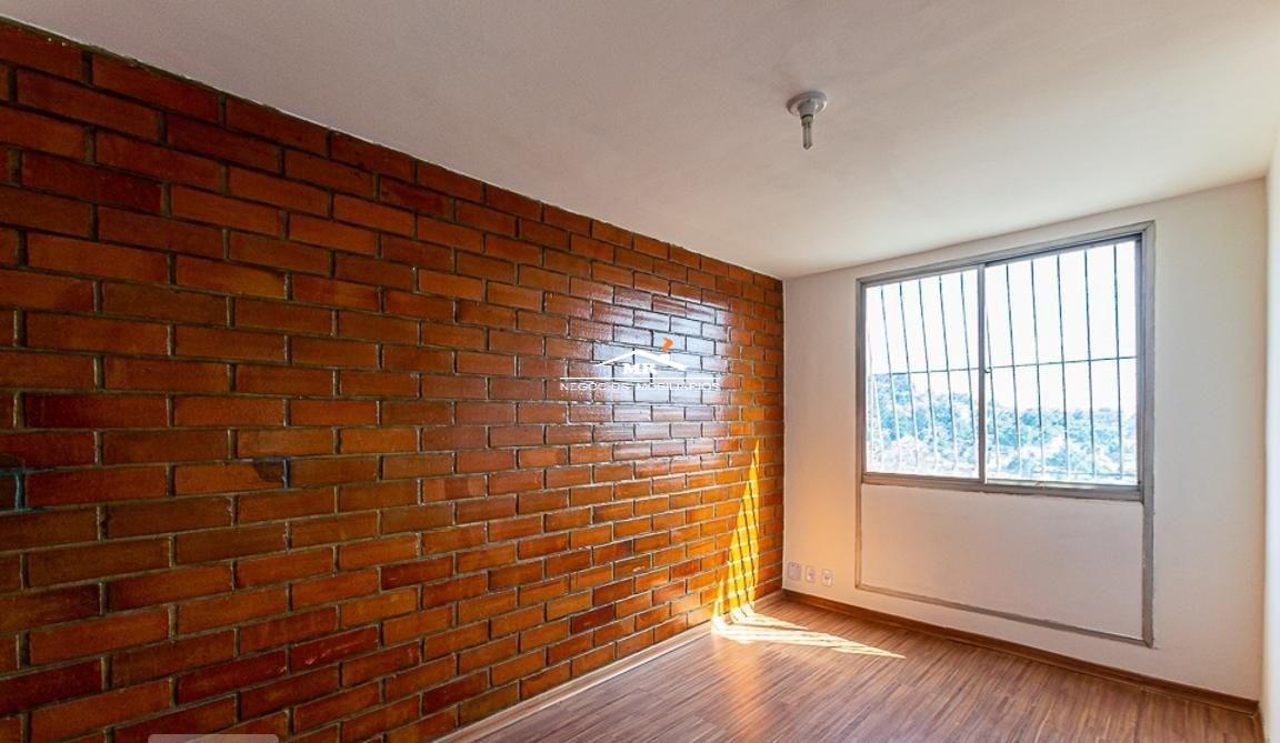 Apartamento à venda com 2 quartos, 70m² - Foto 1