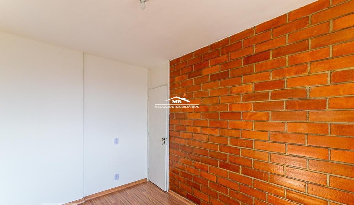 Apartamento à venda com 2 quartos, 70m² - Foto 4