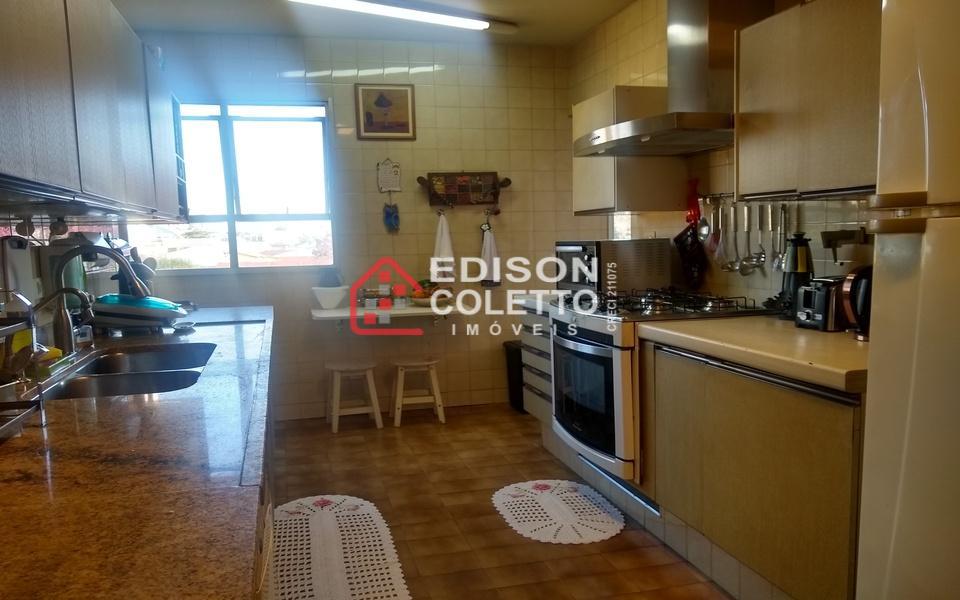 Apartamento à venda com 3 quartos, 178m² - Foto 21