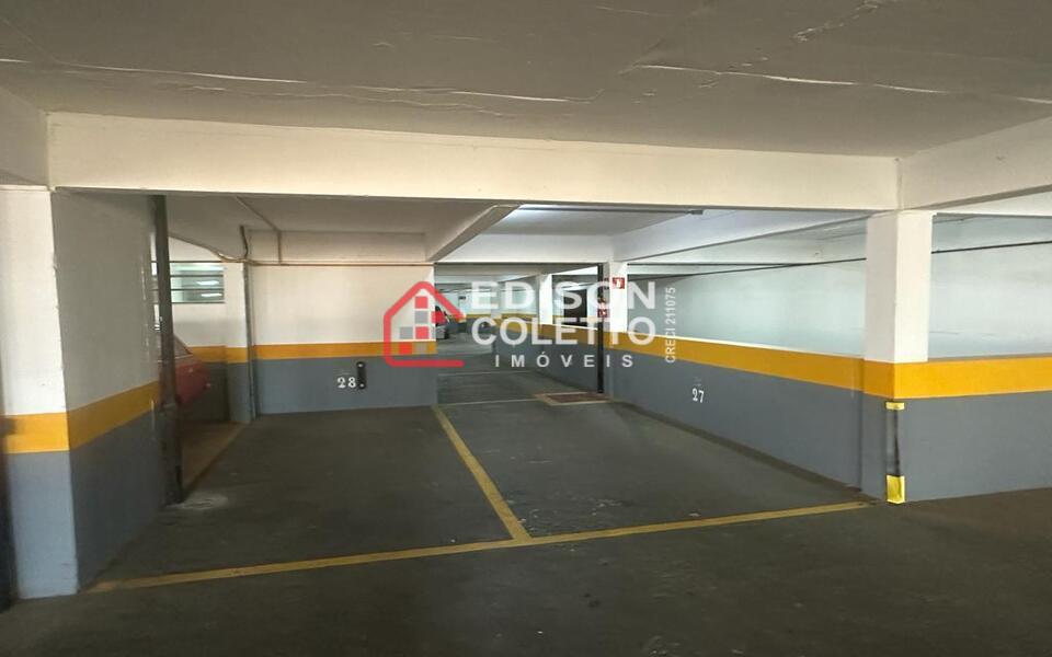 Apartamento à venda com 3 quartos, 178m² - Foto 28