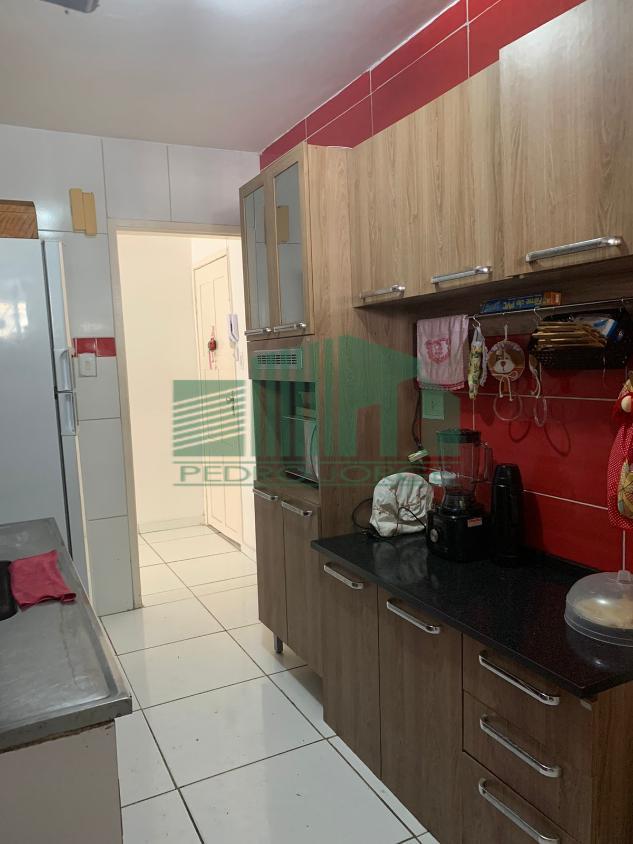 Apartamento à venda com 3 quartos, 90m² - Foto 14