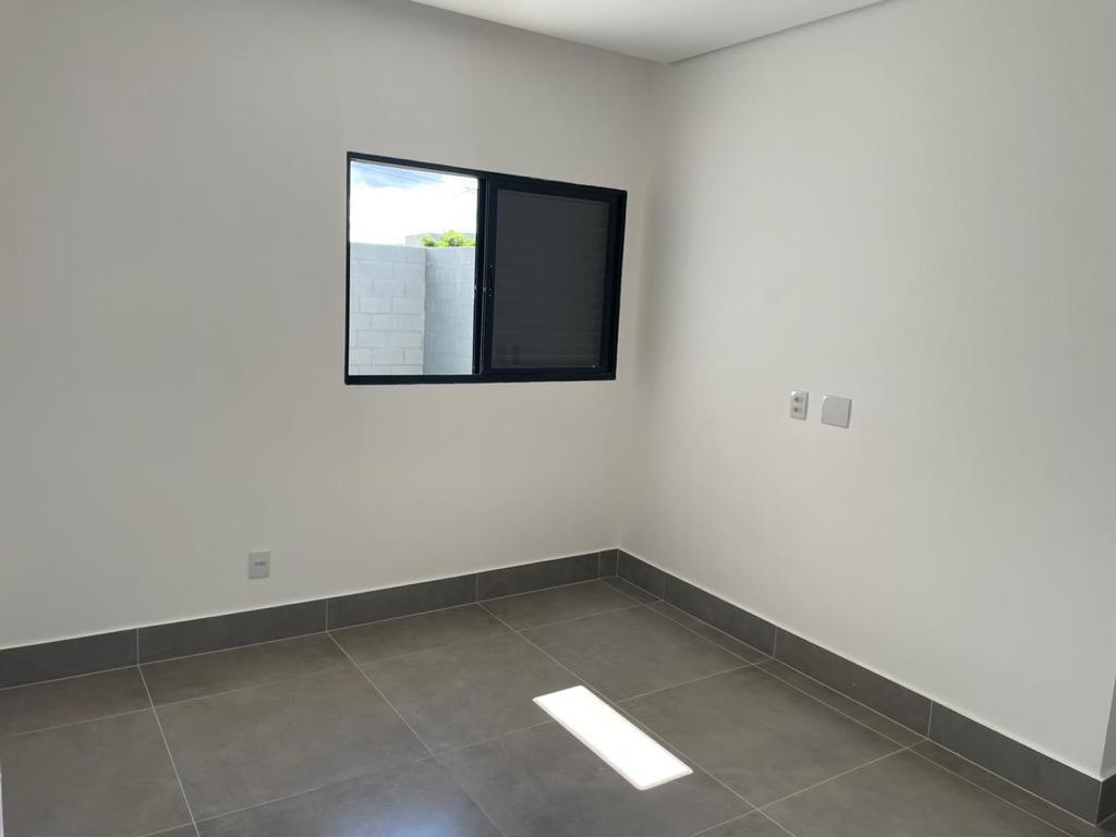 Casa à venda com 3 quartos, 125m² - Foto 18