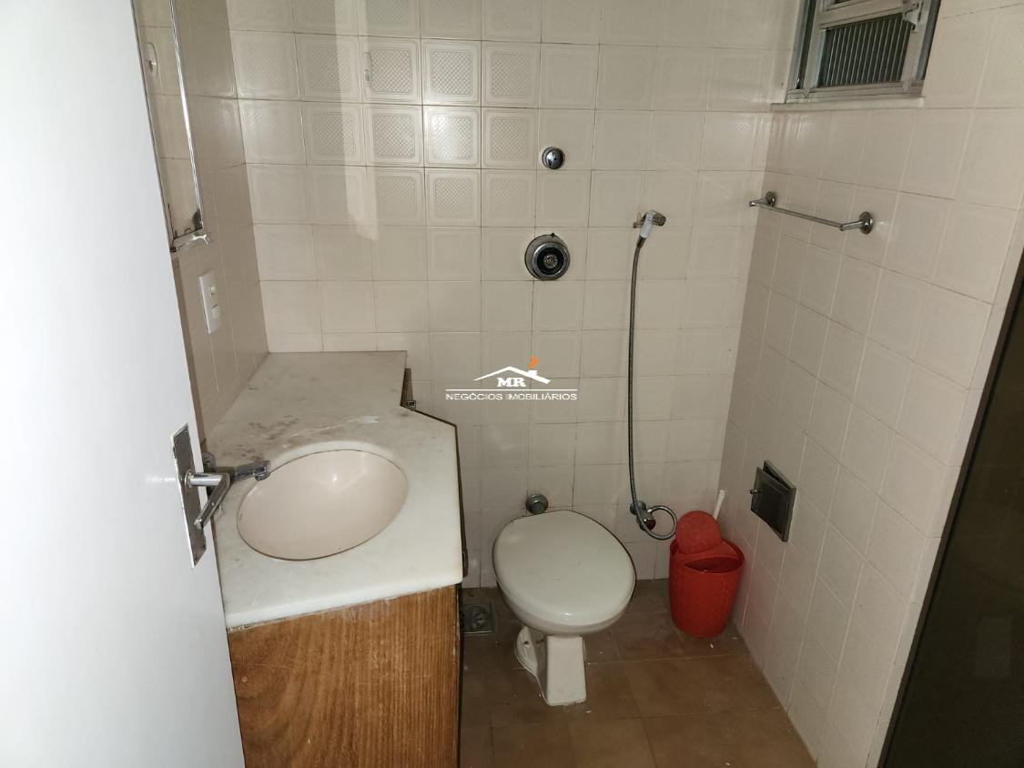 Apartamento à venda com 1 quarto, 42m² - Foto 4