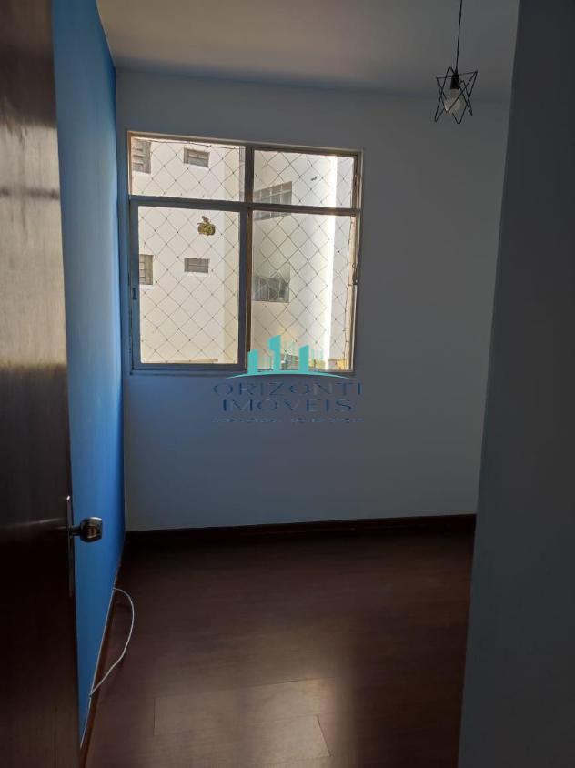 Apartamento à venda com 3 quartos - Foto 5