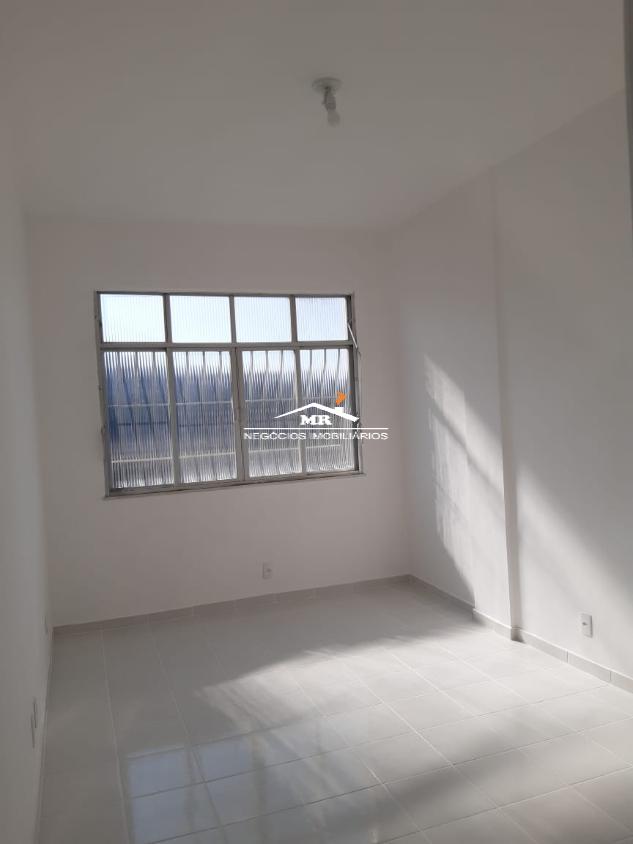 Apartamento à venda com 1 quarto, 50m² - Foto 3