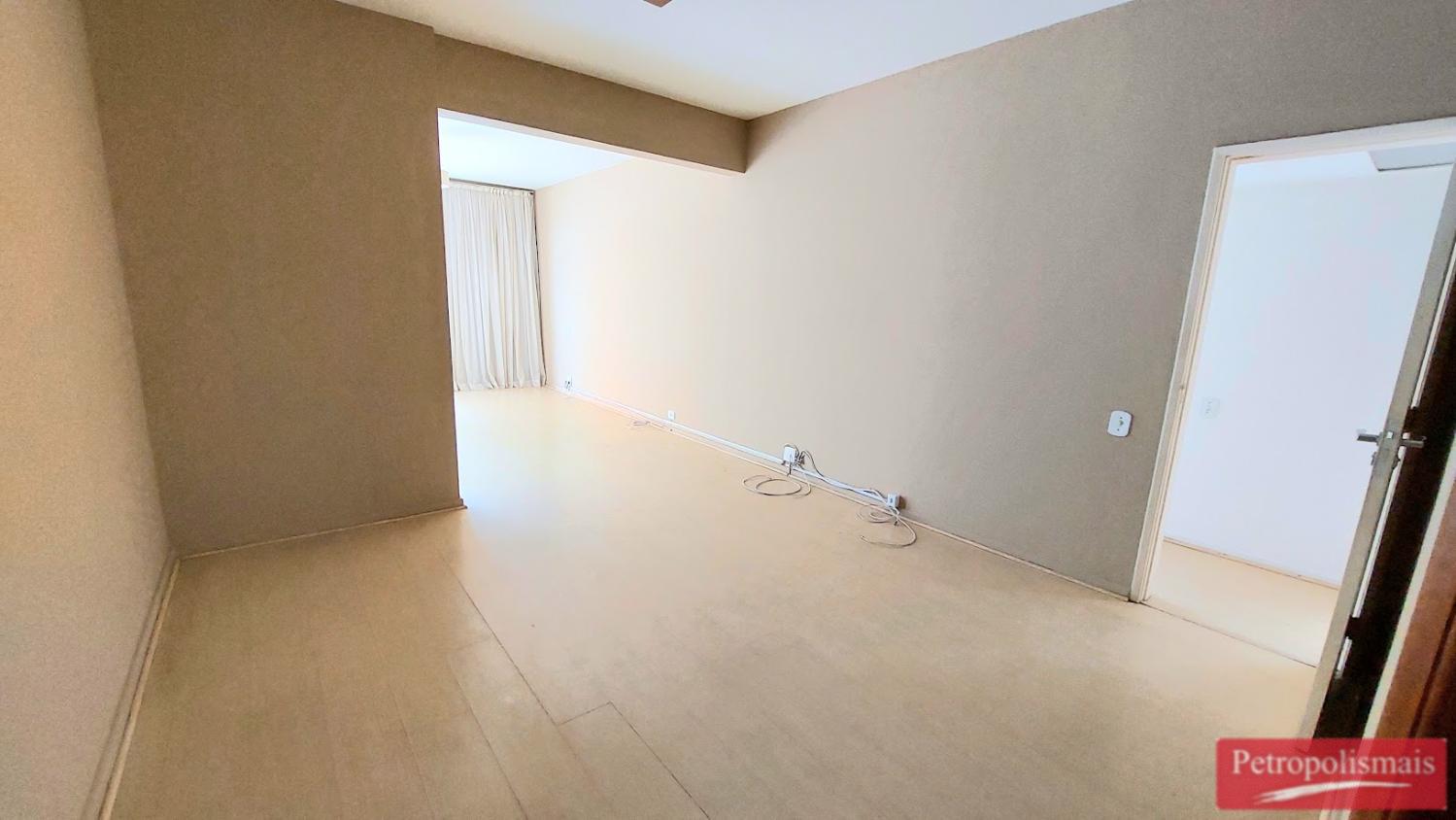 Apartamento à venda com 3 quartos, 2m² - Foto 6