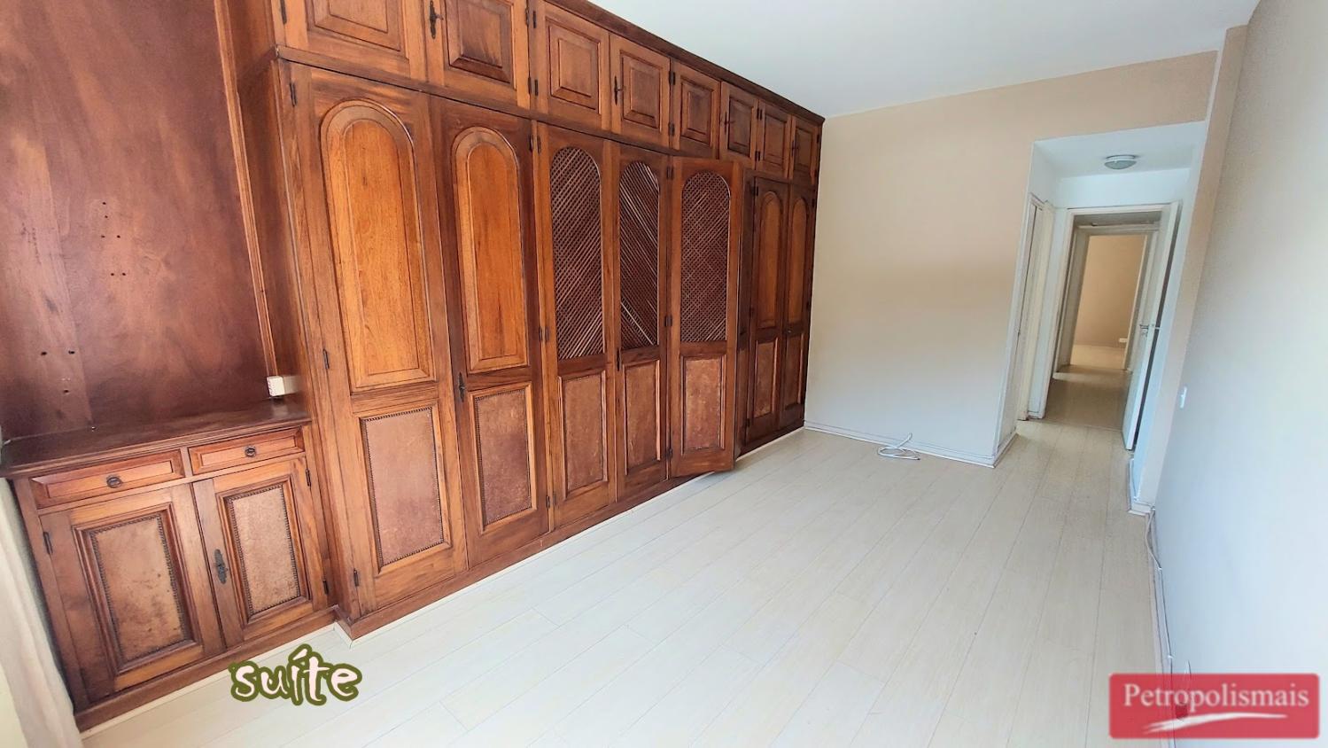 Apartamento à venda com 3 quartos, 2m² - Foto 18