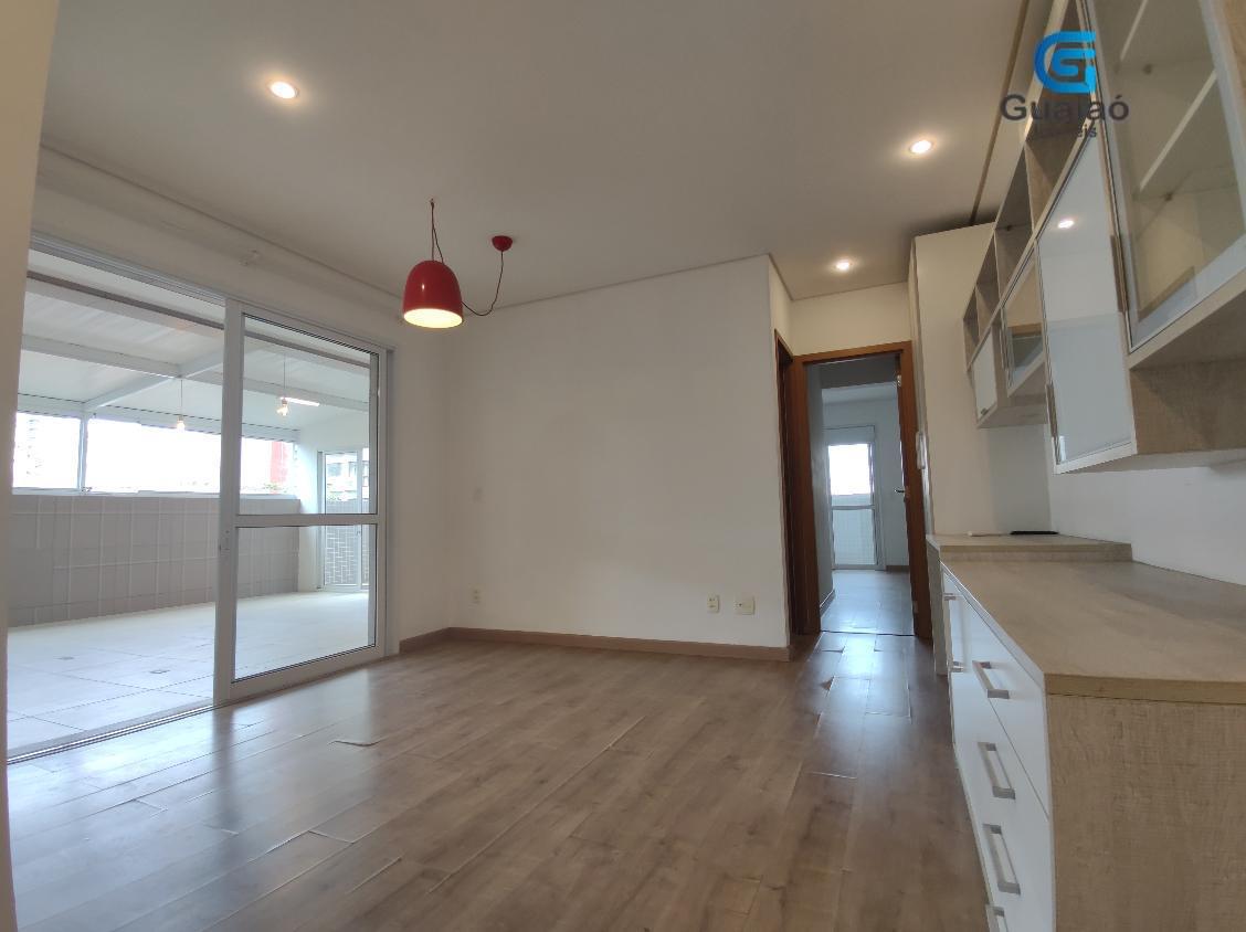 Apartamento à venda com 2 quartos, 145m² - Foto 1