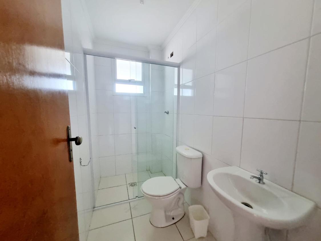 Apartamento para alugar com 2 quartos, 60m² - Foto 17