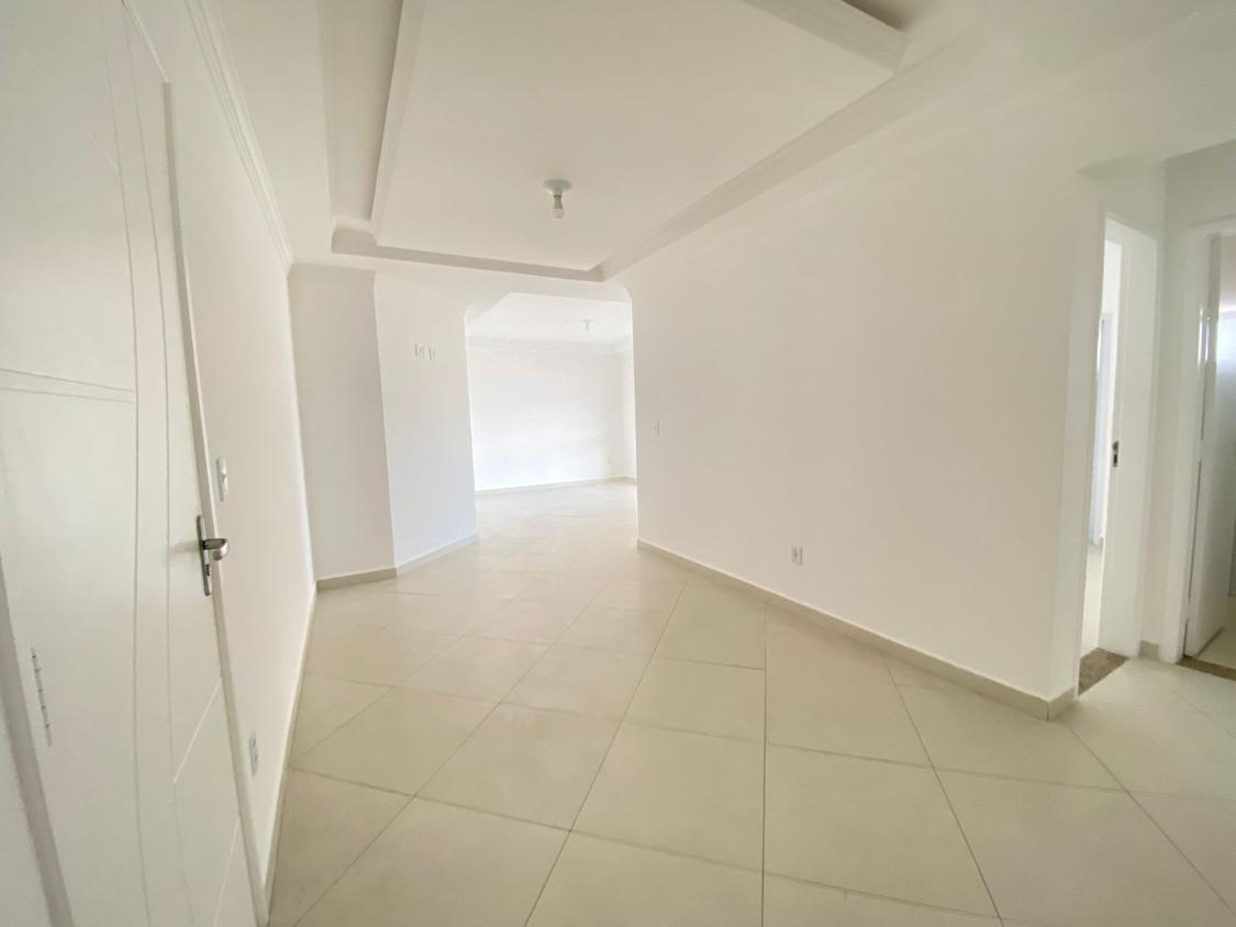 Apartamento para alugar com 3 quartos, 131m² - Foto 7