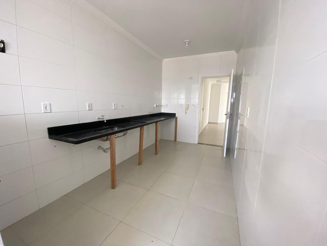 Apartamento para alugar com 3 quartos, 131m² - Foto 12