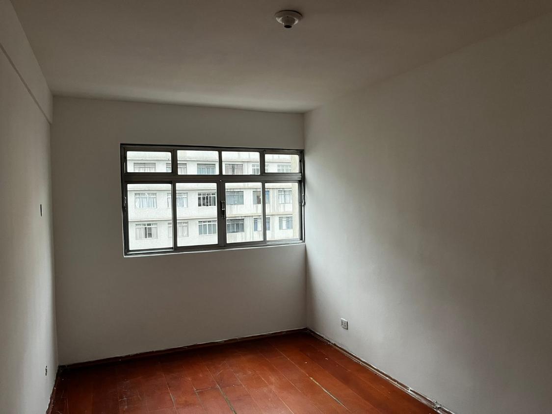 Apartamento à venda com 1 quarto, 35m² - Foto 10