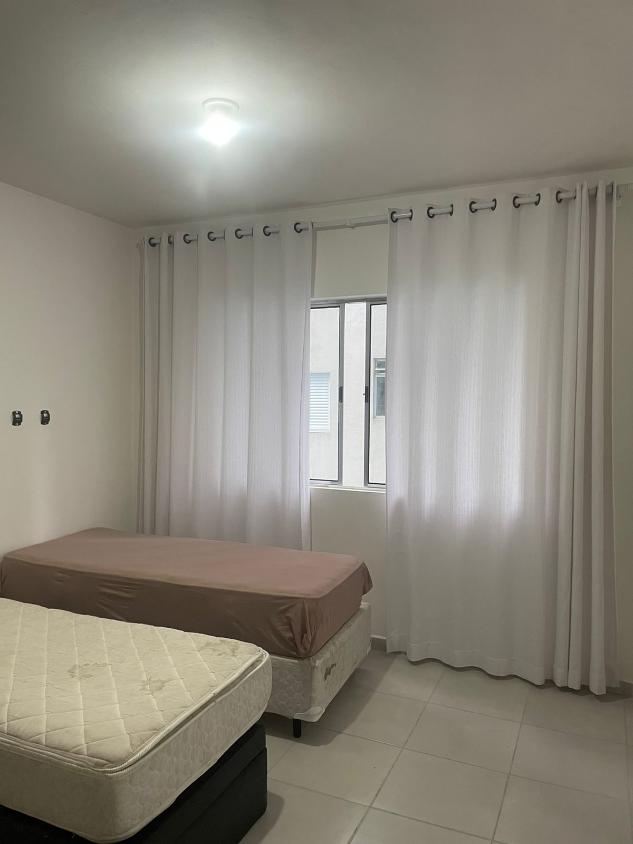 Apartamento à venda com 1 quarto, 37m² - Foto 2