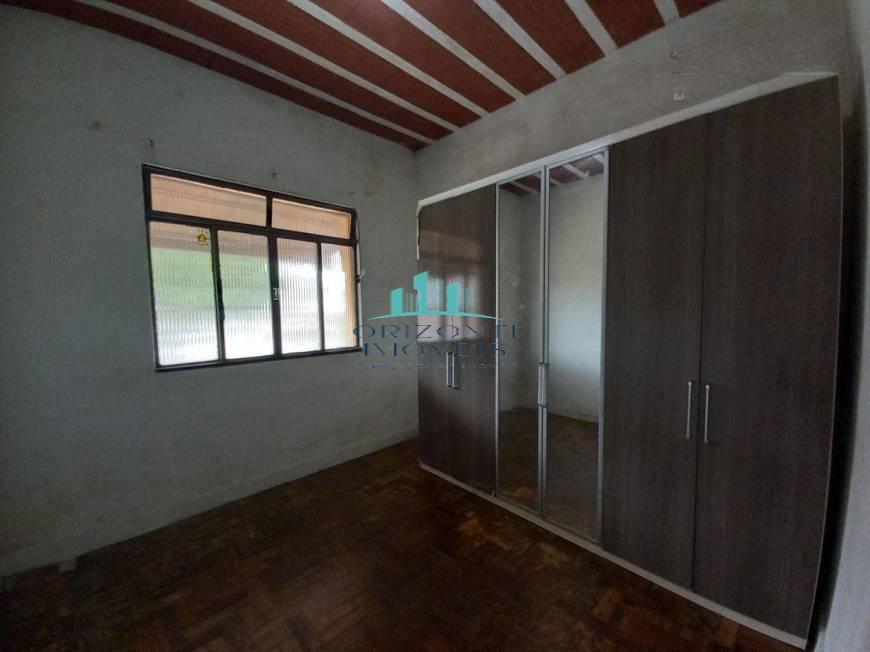 Casa à venda com 5 quartos, 207m² - Foto 5