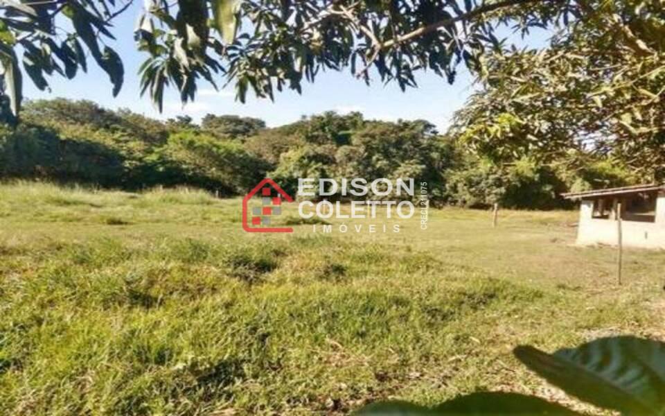 Fazenda à venda com 2 quartos, 25000m² - Foto 39