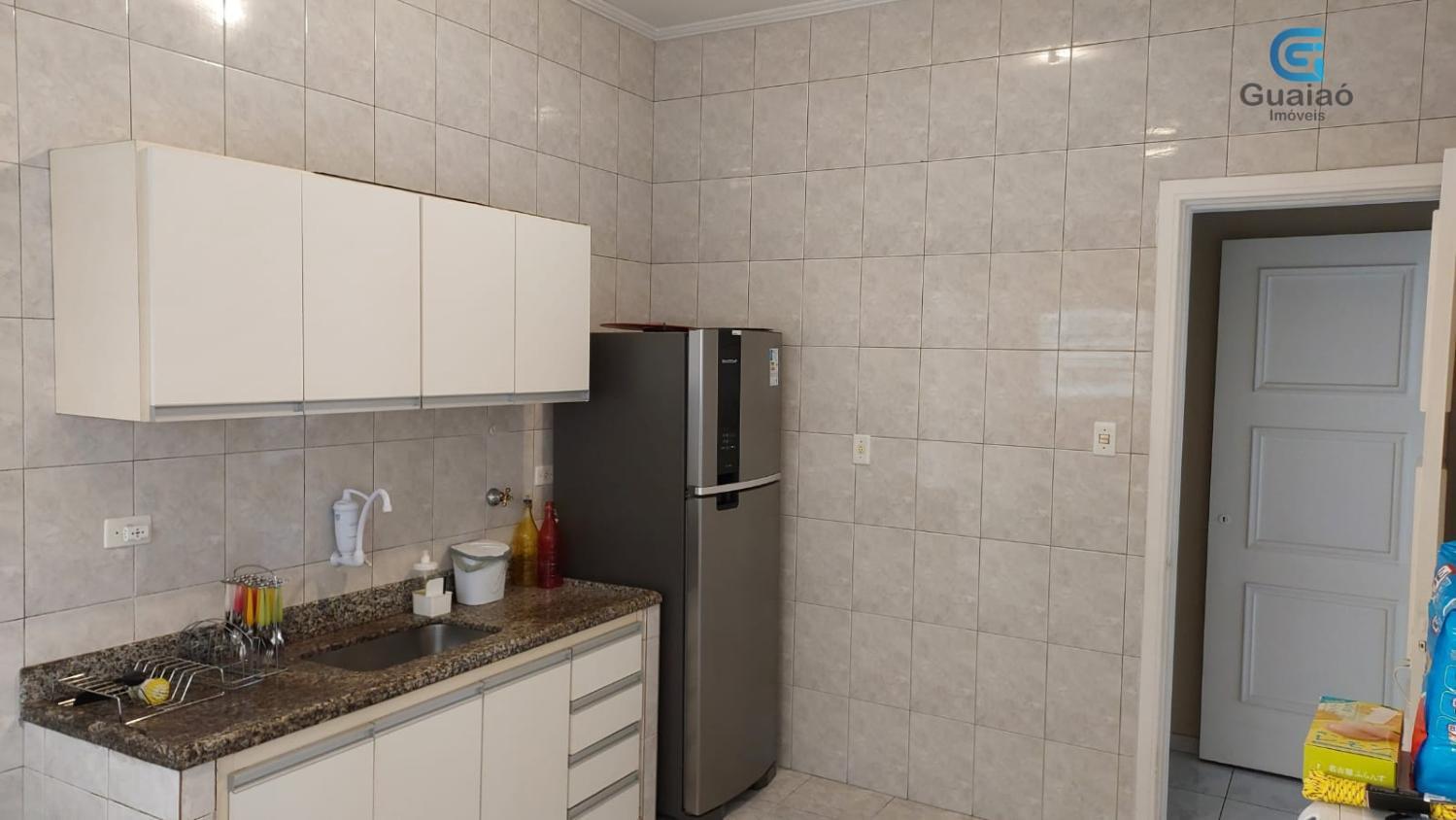 Apartamento à venda com 3 quartos, 150m² - Foto 5