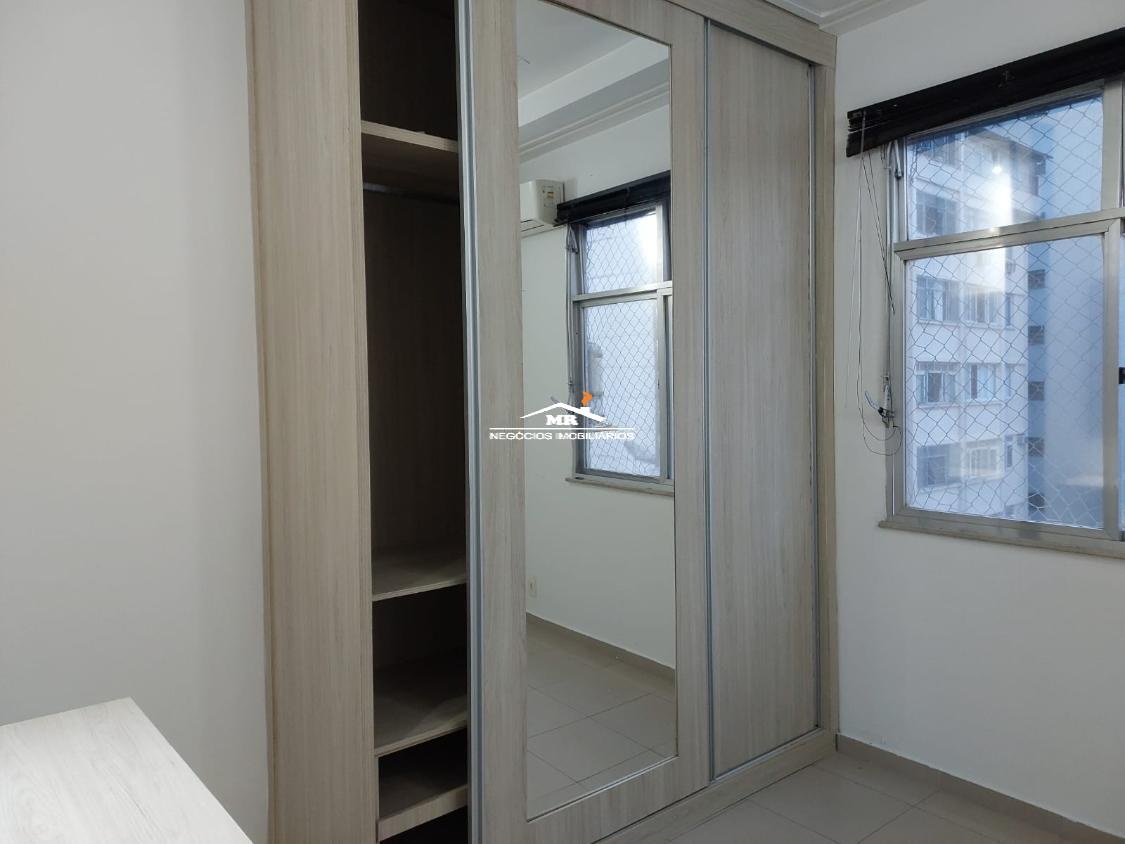 Apartamento à venda com 3 quartos, 90m² - Foto 14